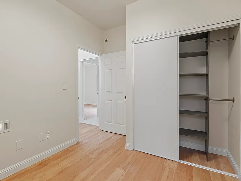 346 Shotwell St #346 — Photo 13