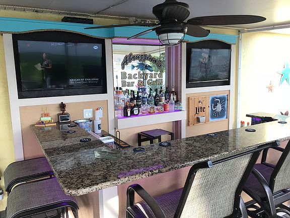 Outdoor bar