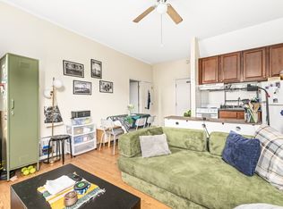 9 Buswell St APT 3R, Boston, MA 02215
