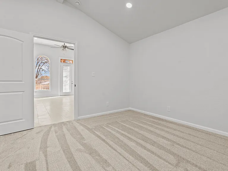 1701 E Lake Dr — Photo 20
