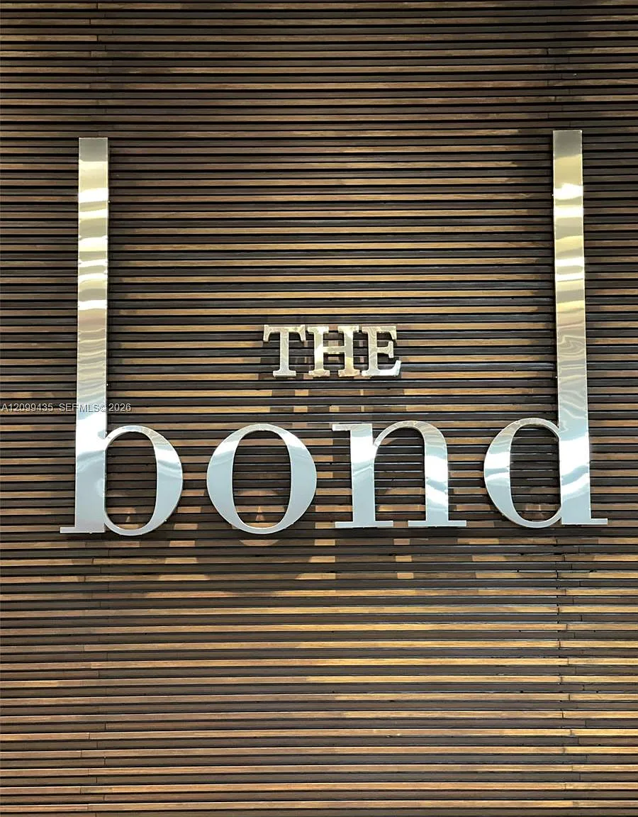 The Bondo (1080 Brickell) — Photo 2