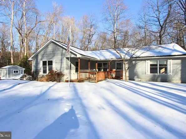 111 Green Acre Dr, Stafford, VA 22556