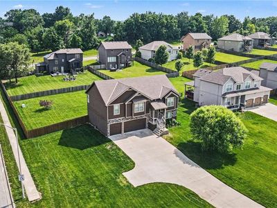 3709 NE 80th St, Kansas City, MO, 64119