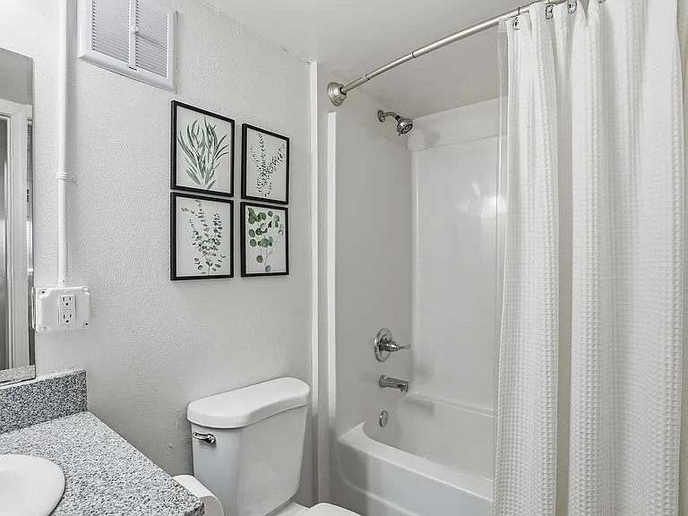 Legacy Student Living — Photo 22