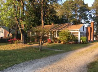 21313 Robertson Ave, South Chesterfield, VA 23803