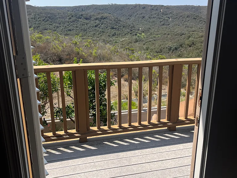 Sierra Mesa Ct — Photo 29