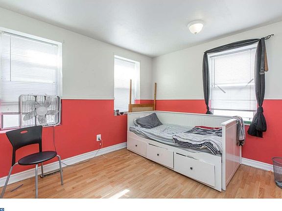 5th image of 2022 E Hazzard St