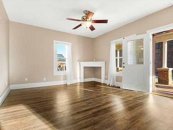 2nd image of 518 17th St