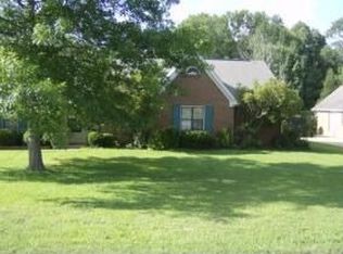 2386 Crabapple Dr, Tupelo, MS 38801