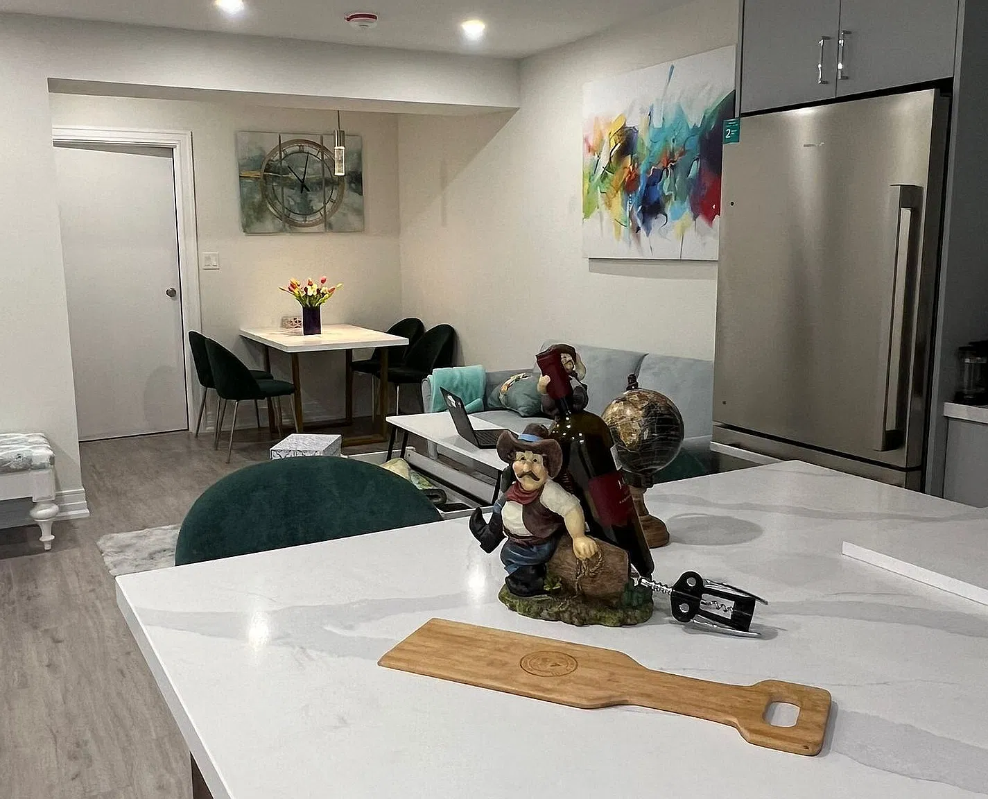 1 bed, $2,000 — Photo 1