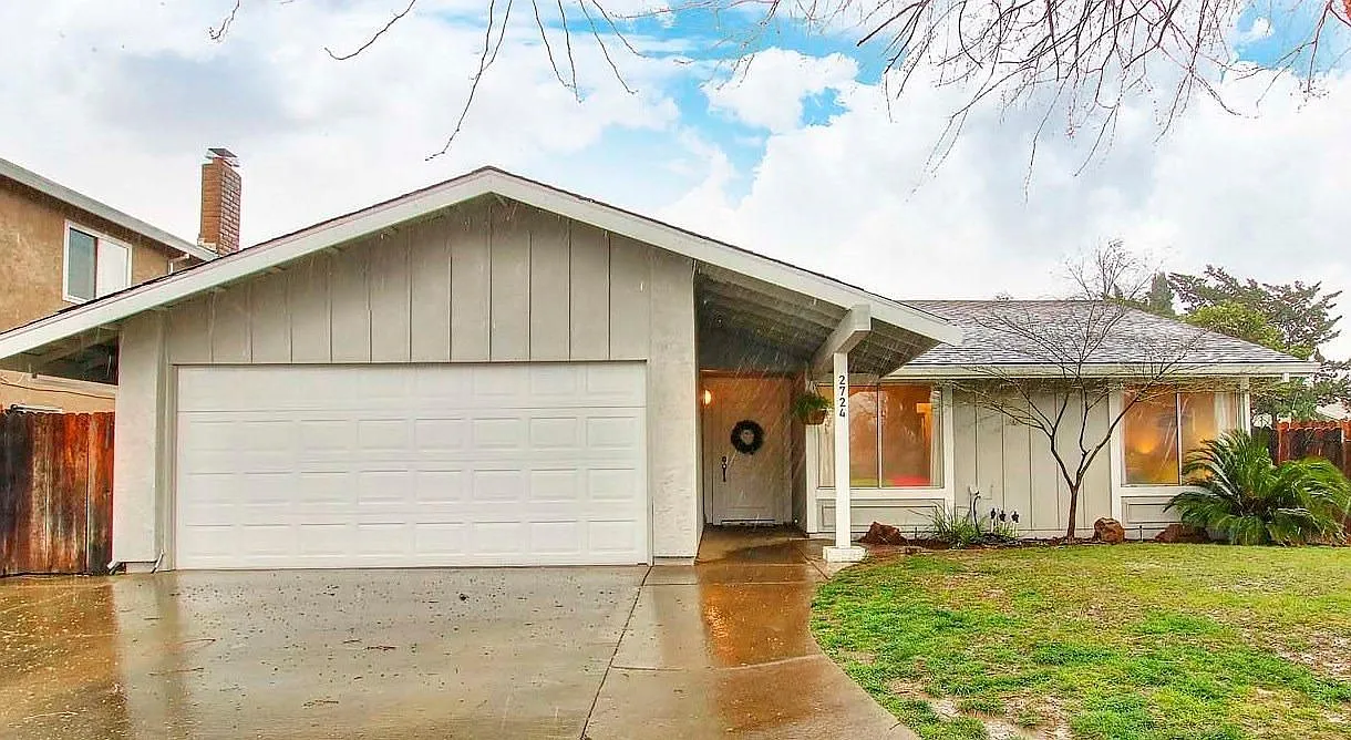 2724 Argolis Way photo 1
