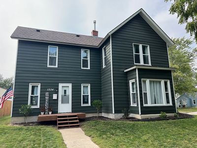1234 10th St, Nevada, IA, 50201