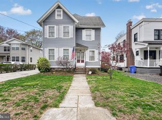 704 Main St, Riverton, NJ 08077