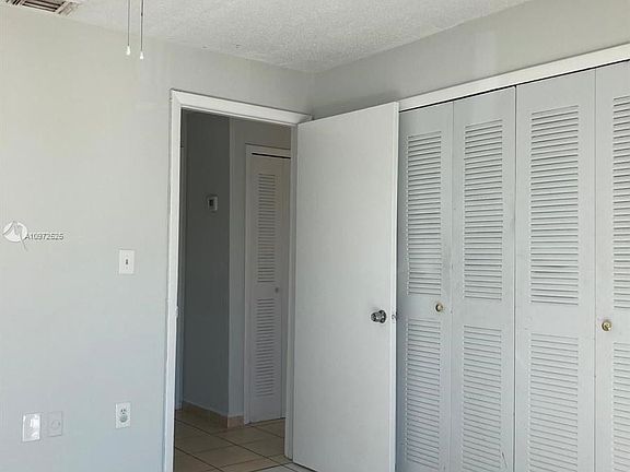 3rd image of 2231 NW 2nd St #3