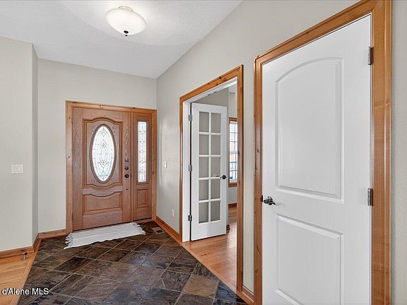 5th image of 2300 W Polo Green Ave