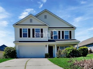 405 Crystal Oaks Ln, Moncks Corner, SC 29461