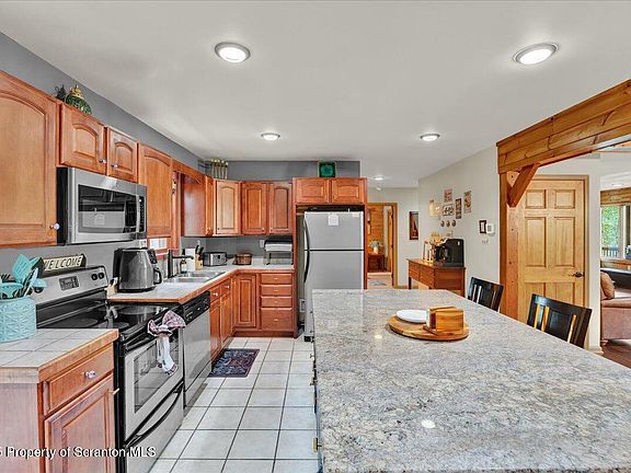 2nd image of 87 Lake Natalie Dr #Jj32