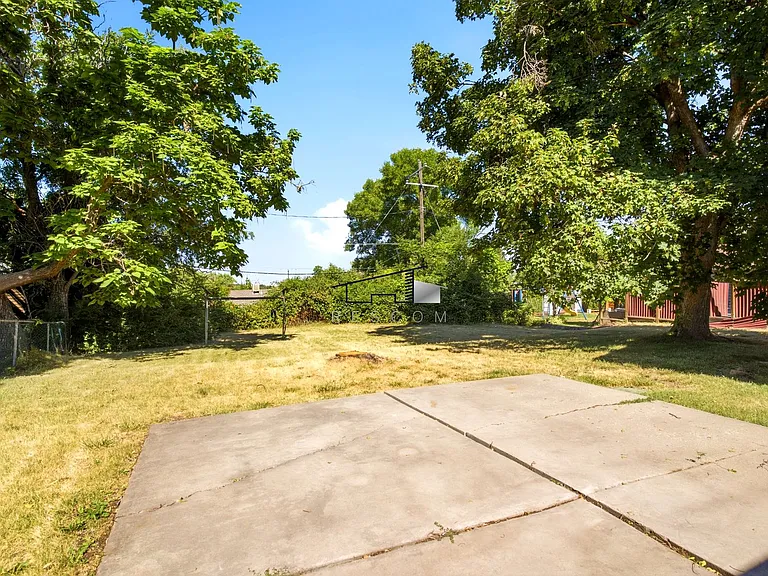 3729 Jackson Ave — Photo 26