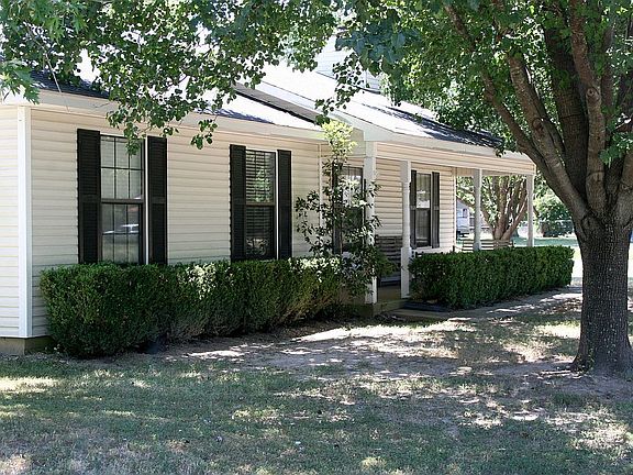 3rd image of 6882 Soda Point Dr