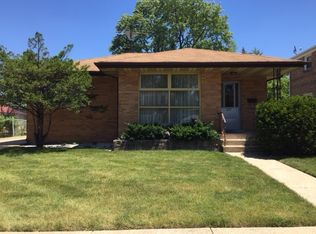 427 N Irving Ave, Hillside, IL 60162