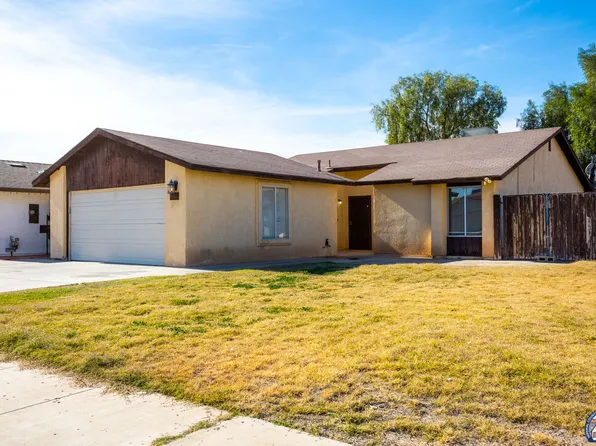 294 N 22nd St, El Centro, CA 92243
