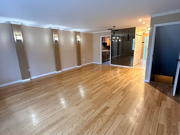 23 Margo Ct #23 — Photo 6