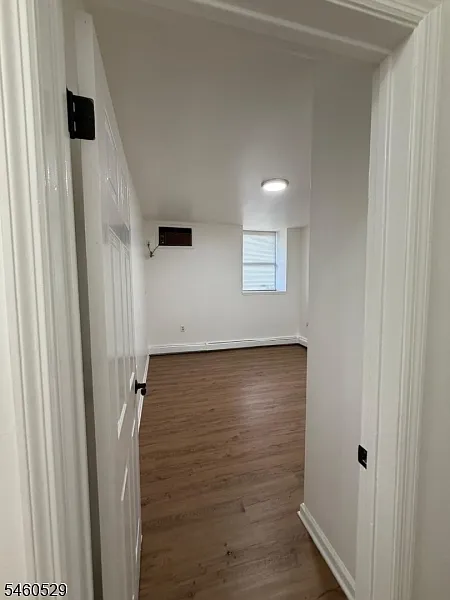 2 bed, 1.0 bath, $2,050 — Photo 3