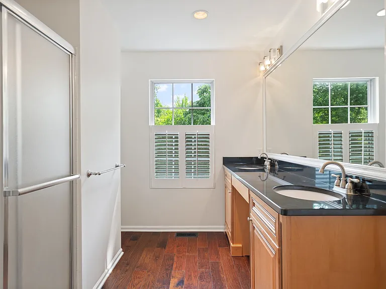 340 Foxridge Dr SW — Photo 21
