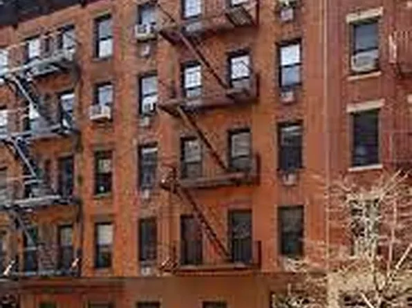 506 E 6th St, New York, NY 10009