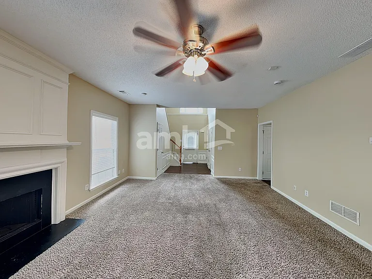 2523 Davenham Ln — Photo 6