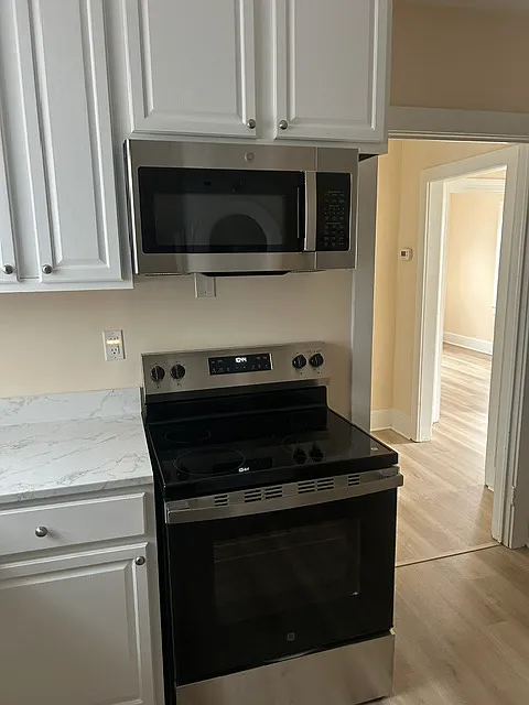 2 bed, 1200 sqft, $1,750 — Photo 4
