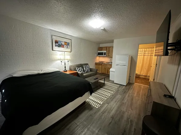 601 E North St, Rapid City, SD