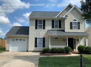 3931 Bluestem Dr, Greensboro, NC 27405