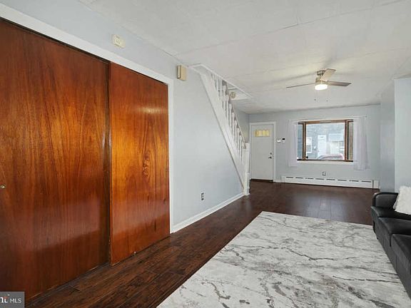 4th image of 3132 Tulip St