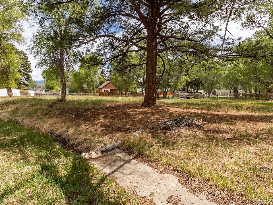 1st image of N Sangre De Cristo Avenue