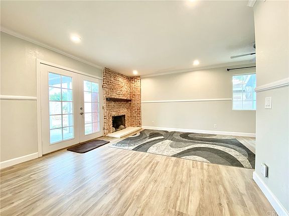 3rd image of 645 Chapparal Dr