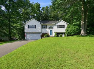 74 Clark St, Belchertown, MA 01007