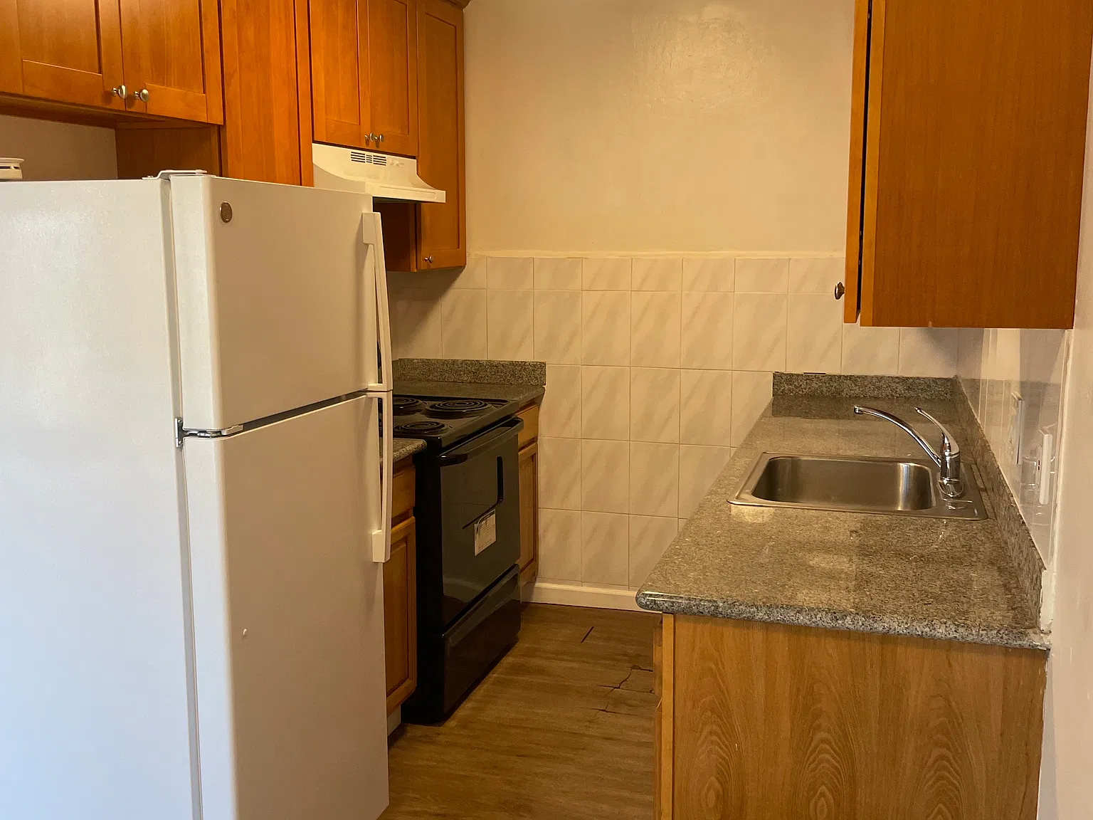 2 bed, 1.5 bath, $3,400 — Photo 3