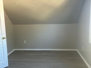 42 Hampton Ln, Willingboro, NJ 08046