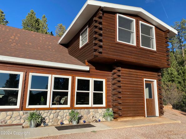 183 Crooked Pine Trl, Newcastle, WY 82701