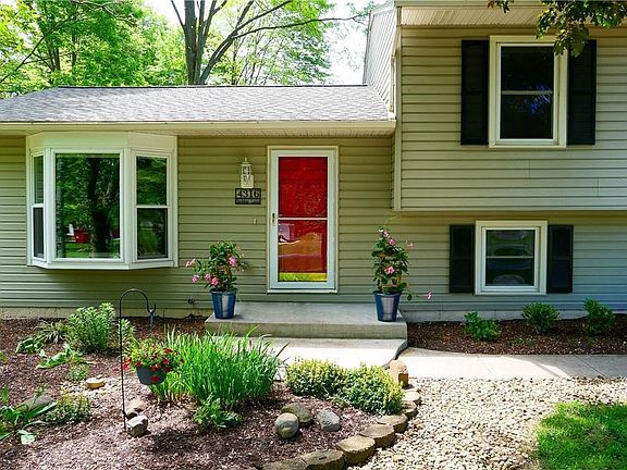 2nd image of 4316 Debbie Ln
