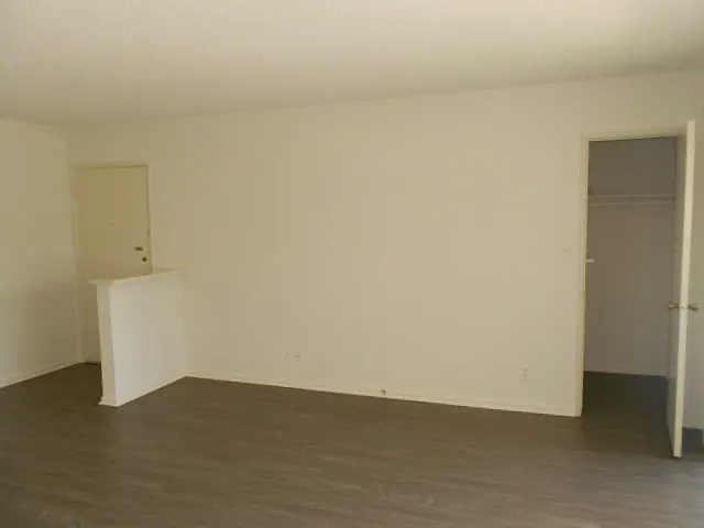 1806 Corinth Ave #8 — Photo 6
