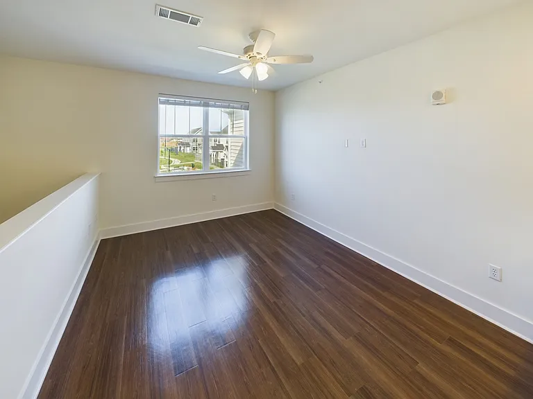 820 Wooden Way #15-204 — Photo 2
