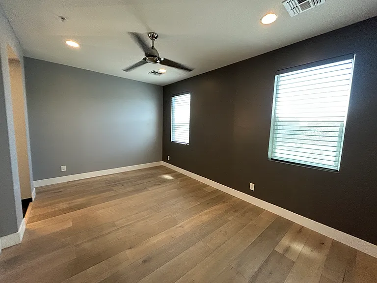 2315 E Pinchot Ave #115 — Photo 37