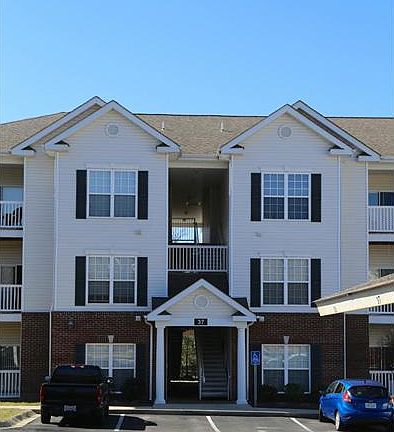 2nd image of 37 Kassebaum Ln APT 201