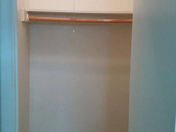 2nd image of 6944 Byron Ave APT 4