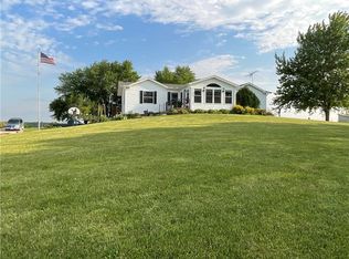 425 NW Pleasant Rd, Maysville, MO 64469