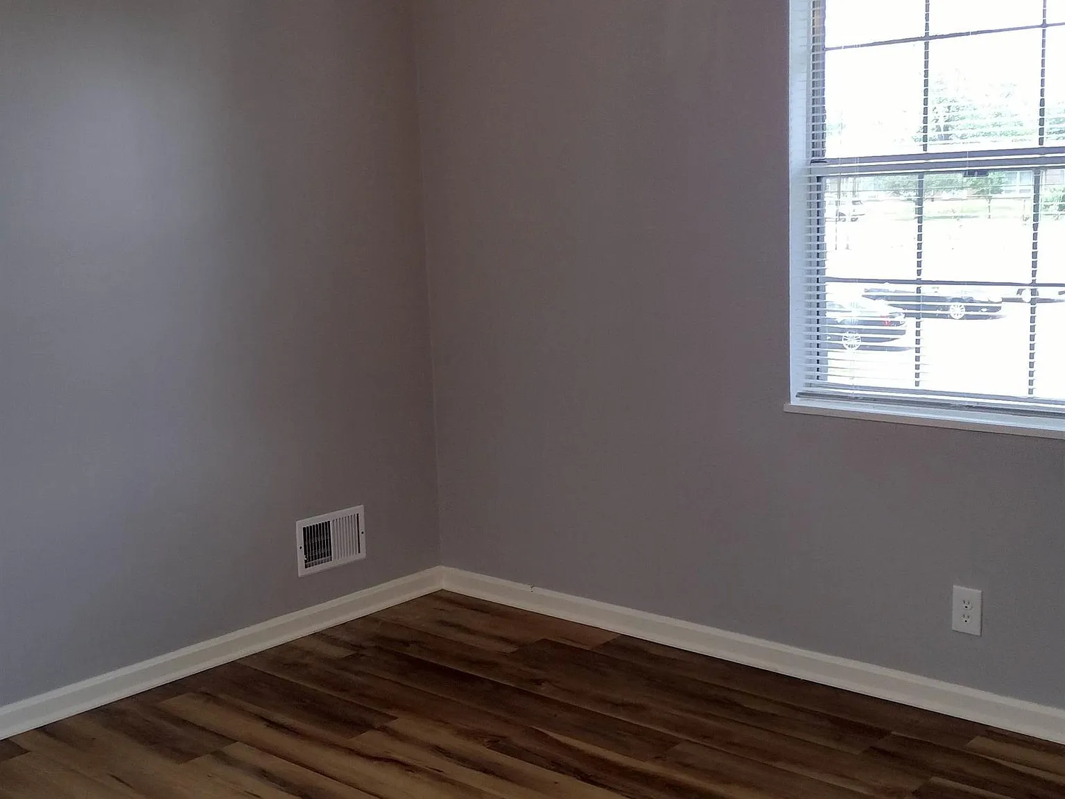 4212 N. Churchway — Photo 3