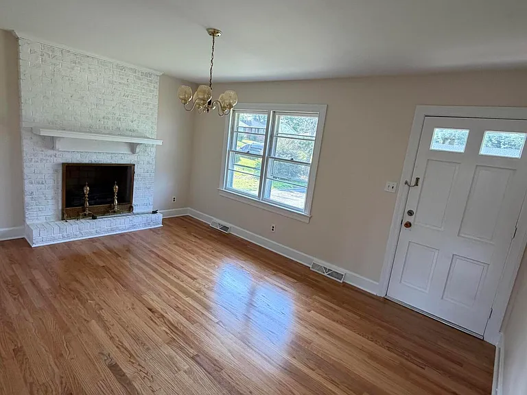 2510 Trull St SW — Photo 7