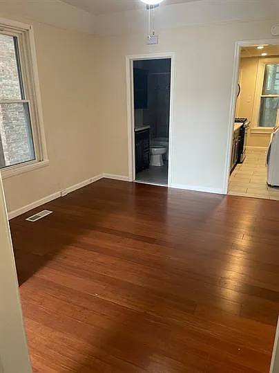 488 Yates St #1 — Photo 6